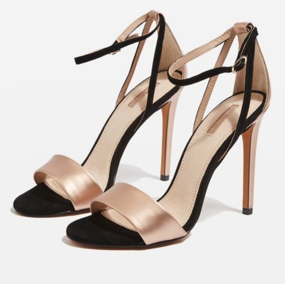 Topshop  Womens Raphael Black & Rose  Metallic Strappy Open Toe Sandals size 8.5